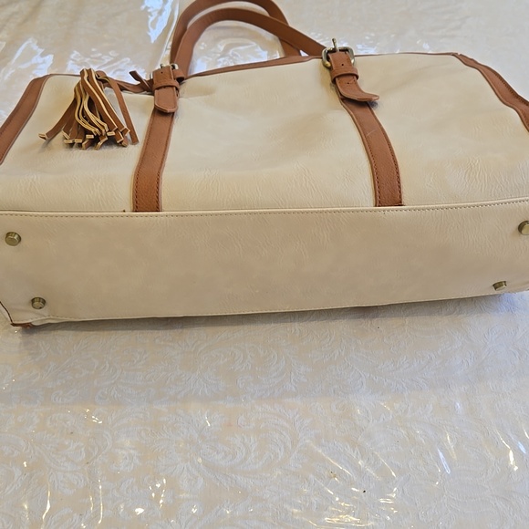 Ecosusi Elegant Creame and Tan Tote Bag - Picture 2 of 14